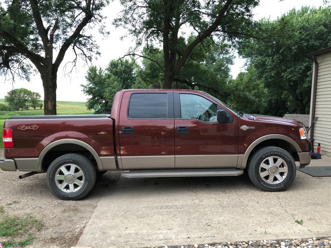 2005 Ford F-150 King Ranch | Flandreau, SD, Dark Copper Clearcoat Metallic/Arizona Beige (Brown & Beige), 4 Wheel