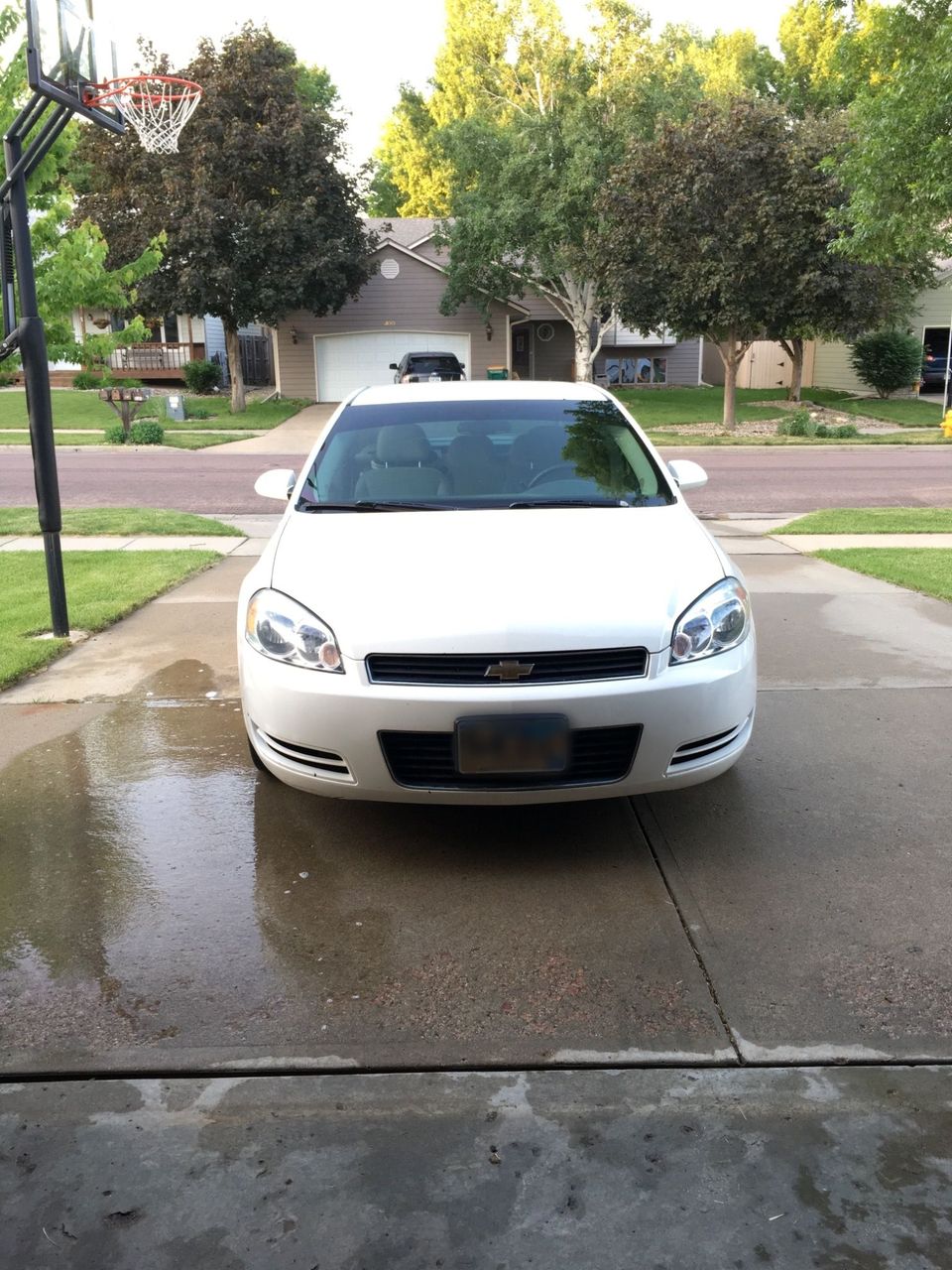 2008 Chevrolet Impala LT | Sioux Falls, SD, White (White), Front Wheel