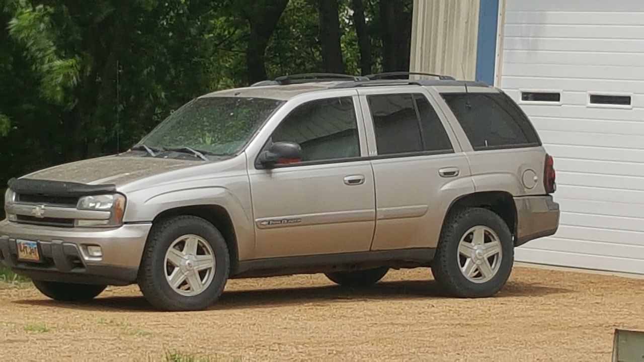 2002 Chevrolet TrailBlazer LTZ | Harrisburg, SD, Light Pewter Metallic (Gray), 4 Wheel