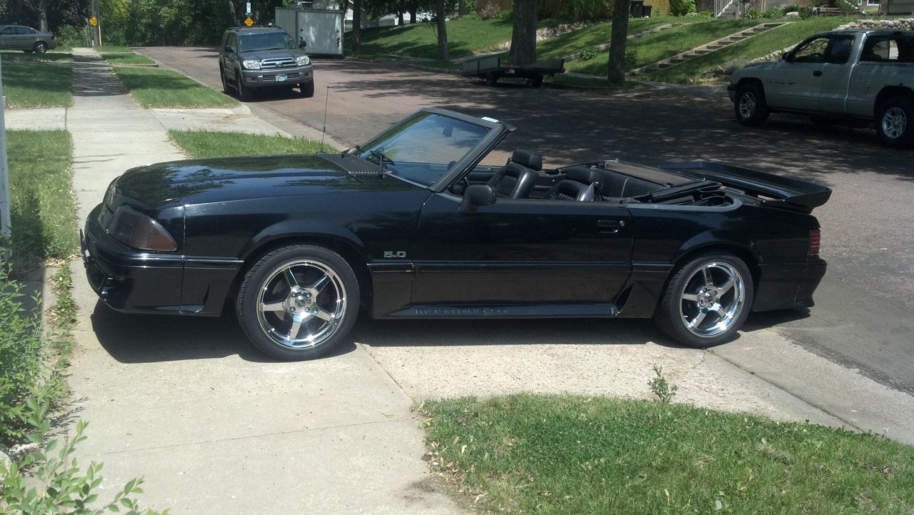 1993 Ford Mustang GT | Sioux Falls, SD, Black Clearcoat (Black), Rear Wheel