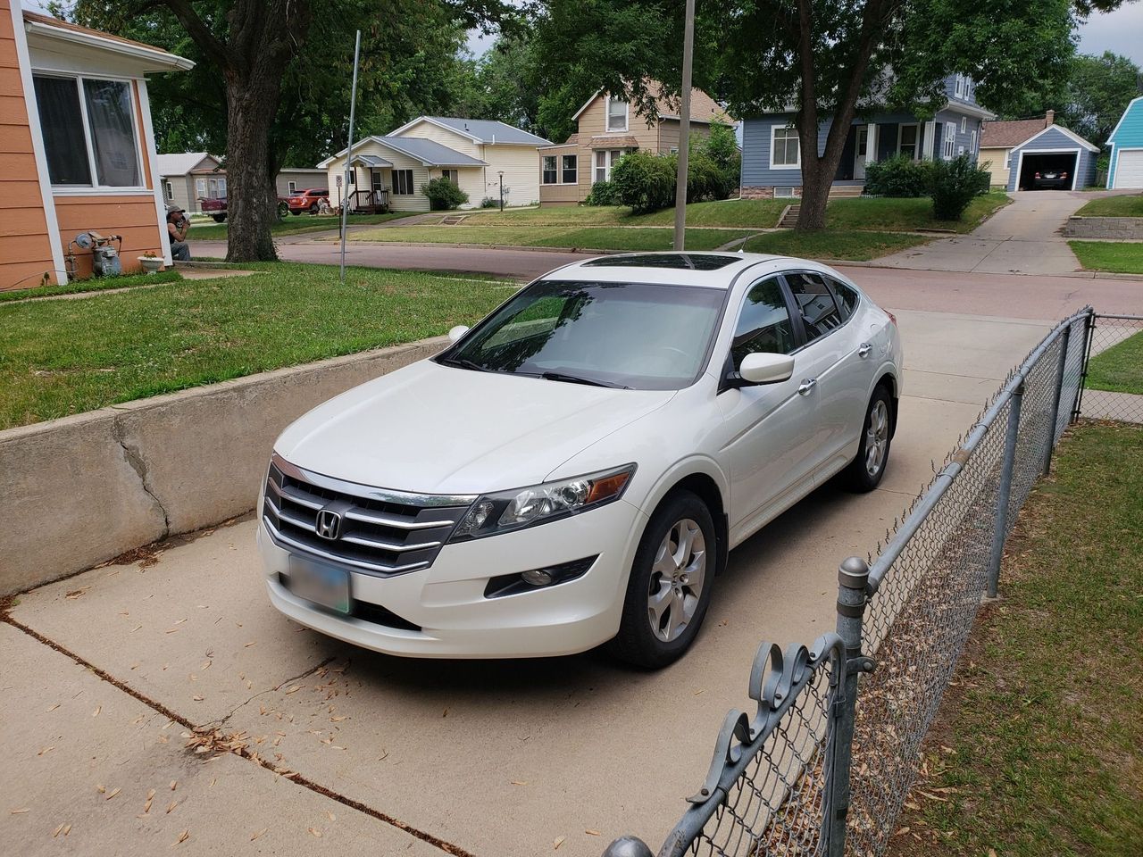 2011 Honda Accord Crosstour EX-L | Sioux Falls, SD, White Diamond Pearl (White), All Wheel