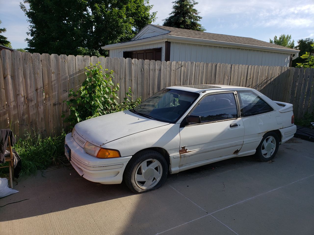 1991 Ford Escort | Sioux Falls, SD, , Front Wheel