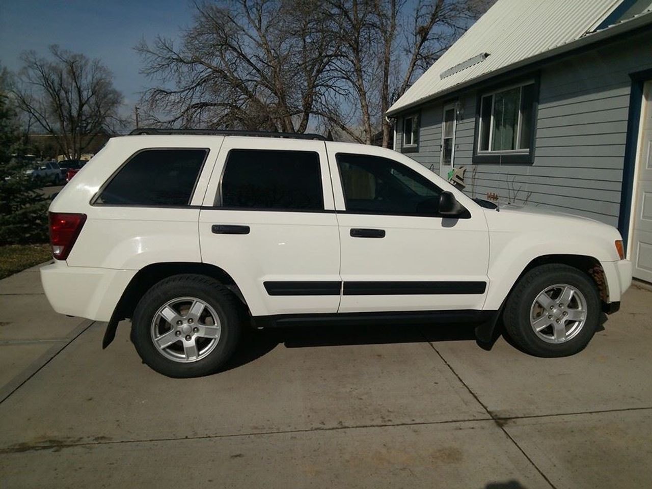 2005 Jeep Grand Cherokee Laredo | Sheridan, WY, Stone White Clearcoat (White), 4 Wheel