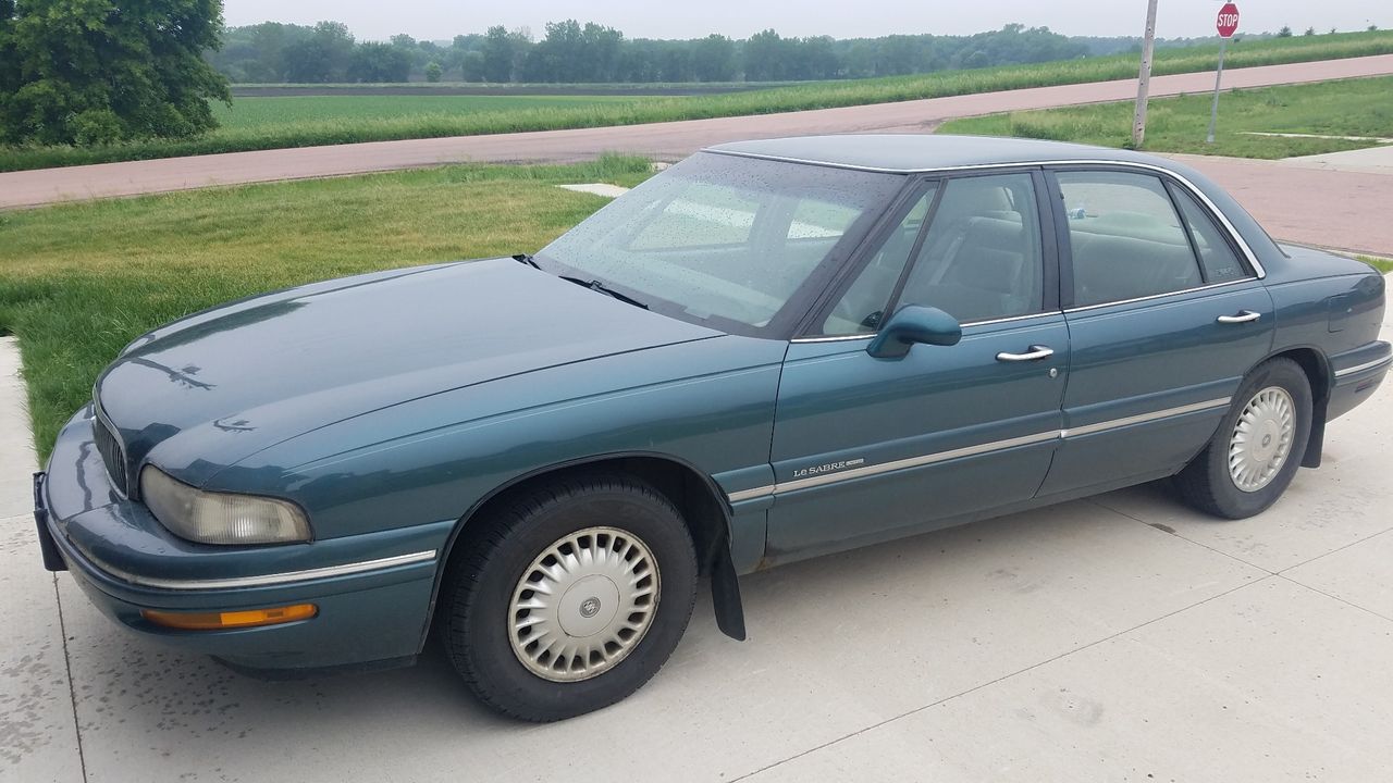 1997 Buick LeSabre Custom | Baltic, SD, Medium Malachite Metallic (Green), Front Wheel