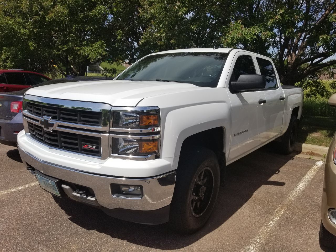 2014 Chevrolet Silverado 1500 LT Z71 | Sioux Falls, SD, Summit White (White), 4x4