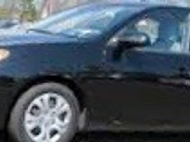 2010 Hyundai Elantra GLS, Black Noir Pearl (Black), Front Wheel