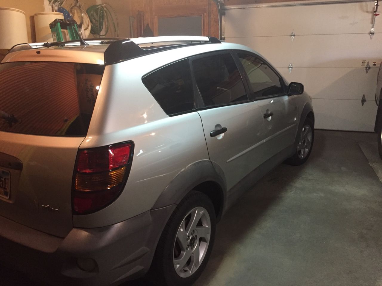 2003 Pontiac Vibe | Sioux Falls, SD, Satellite (Silver)