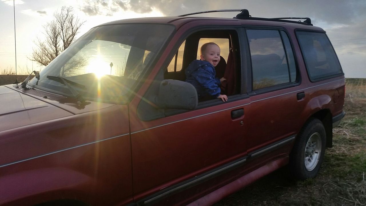 1993 Ford Explorer XLT | Mobridge, SD, Vibrant Red (Red & Orange), 4 Wheel