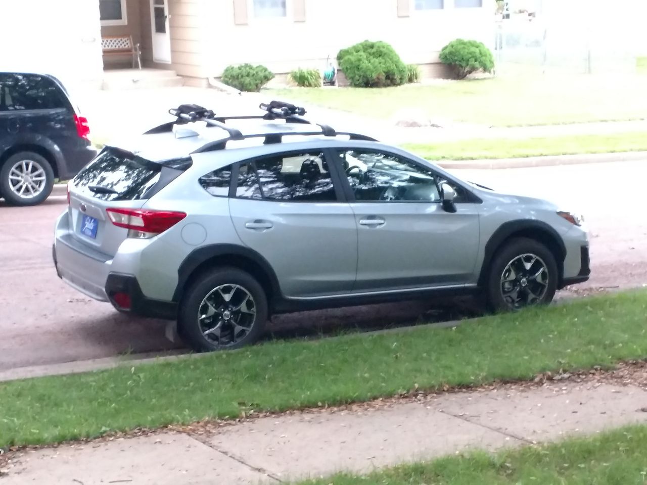 2018 Subaru Crosstrek 2.0i Premium | Sioux Falls, SD, Ice Silver Metallic (Silver), All Wheel