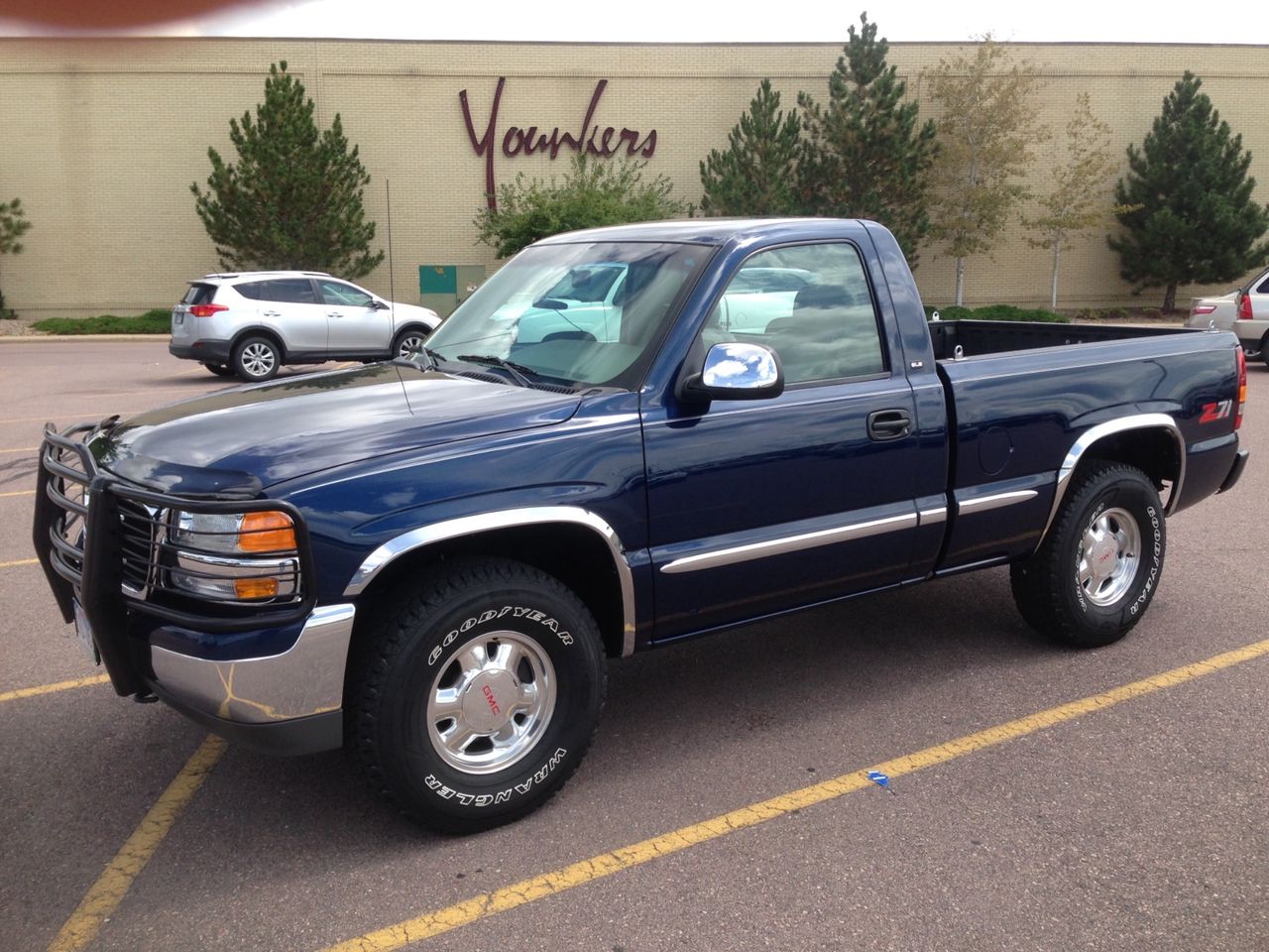 1999 GMC Sierra 1500 SLE | Sioux Falls, SD, Indigo Blue Metallic (Blue), 4 Wheel