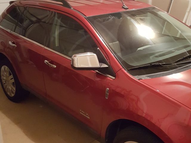 2008 Lincoln MKX Base, Vivid Red Clearcoat Metallic (Red & Orange)