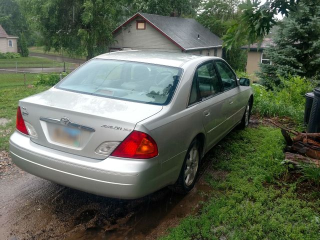 2002 Toyota Avalon, Lunar Mist (Silver), Front Wheel