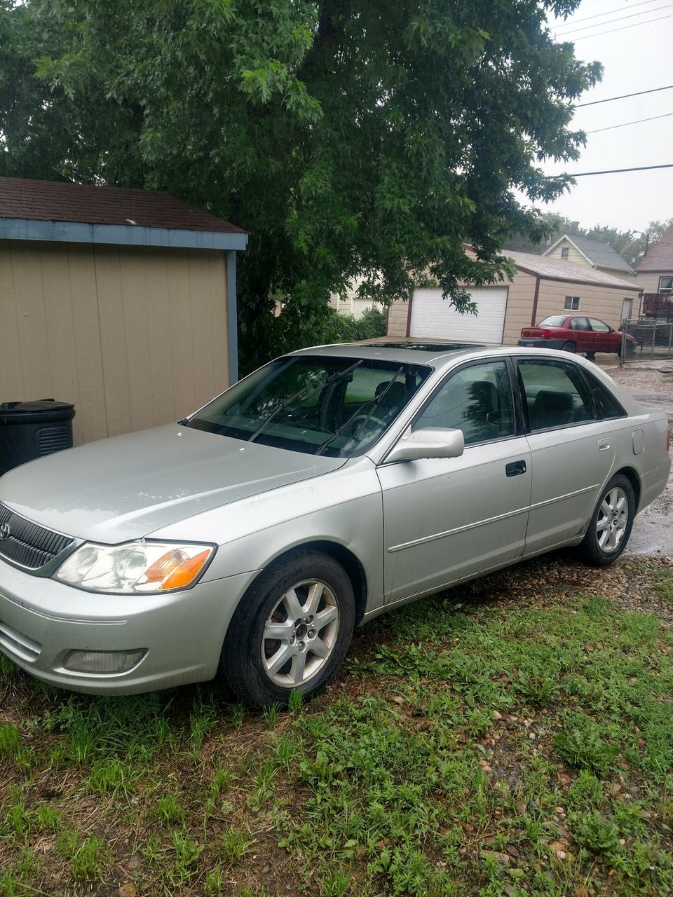 2002 Toyota Avalon | Sioux Falls, SD, Lunar Mist (Silver), Front Wheel