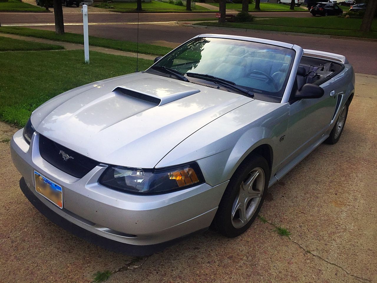 2000 Ford Mustang GT | Sioux Falls, SD, Silver Clearcoat Metallic (Silver), Rear Wheel