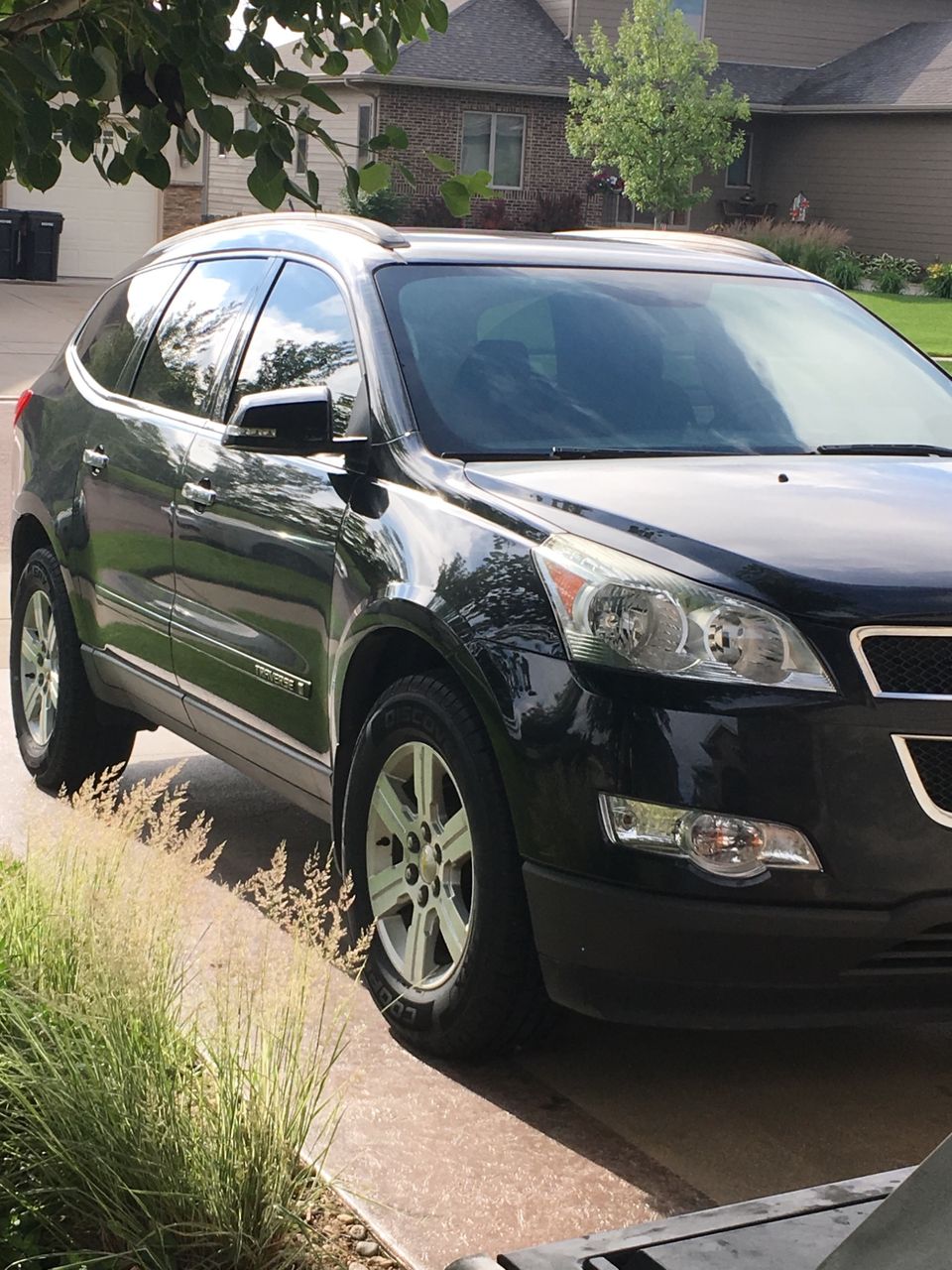 2009 Chevrolet Traverse | Sioux Falls, SD, Black Granite Metallic (Black)