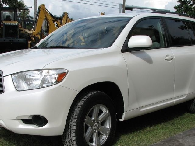 2009 Toyota Highlander, Blizzard Pearl (White)