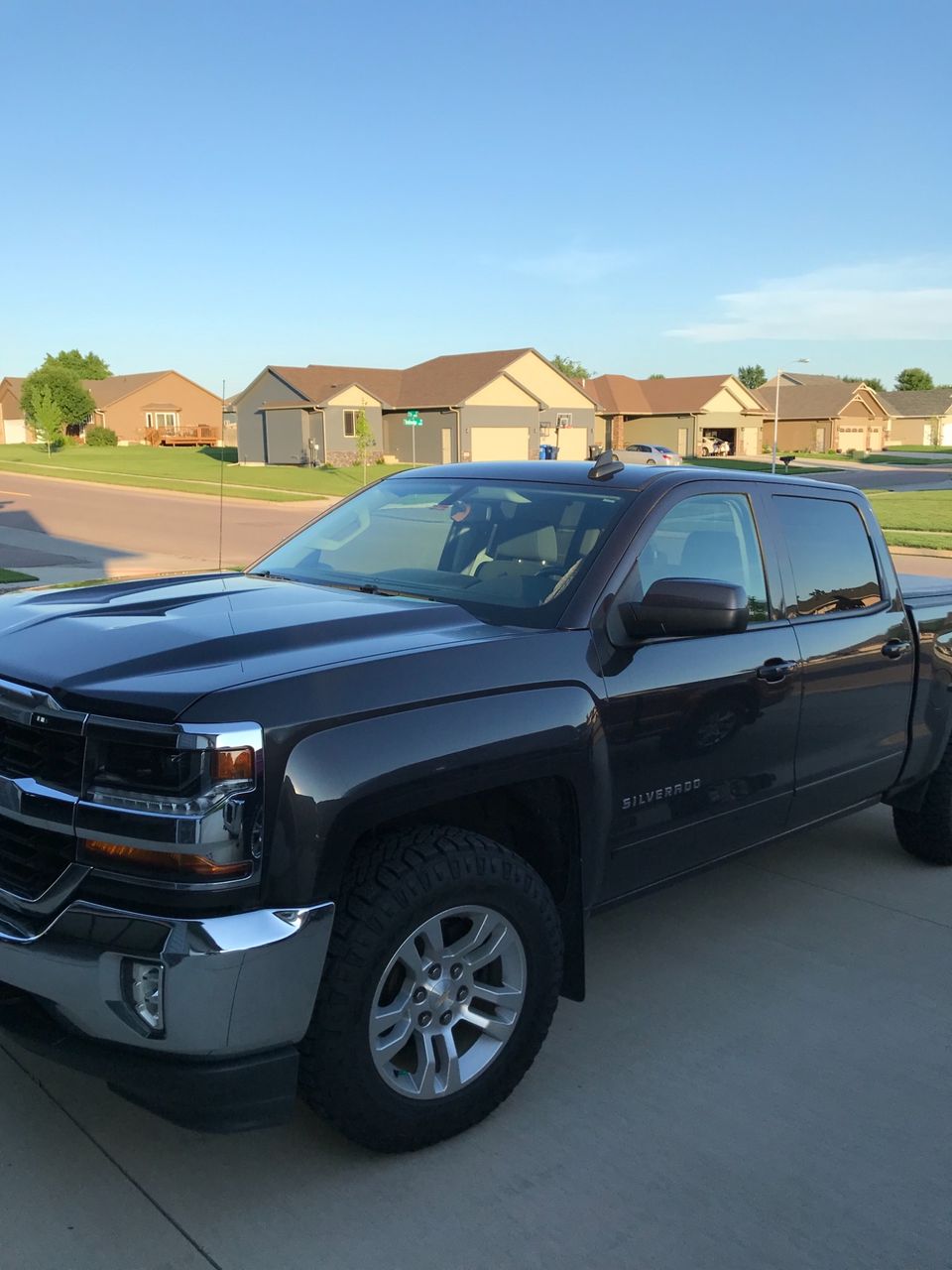 2016 Chevrolet Silverado 1500 | Sioux Falls, SD, Pewter (Gray)