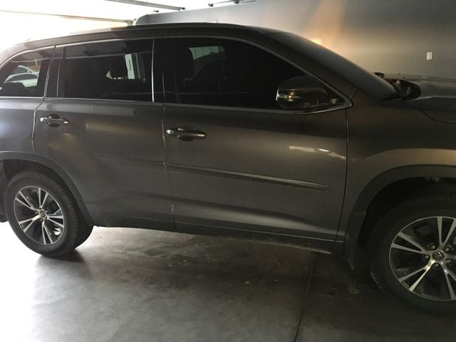 2017 Toyota Highlander, Predawn Gray Mica (Gray)