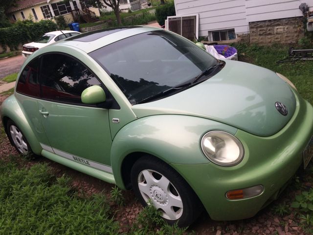 1999 Volkswagen Beetle, Light Green