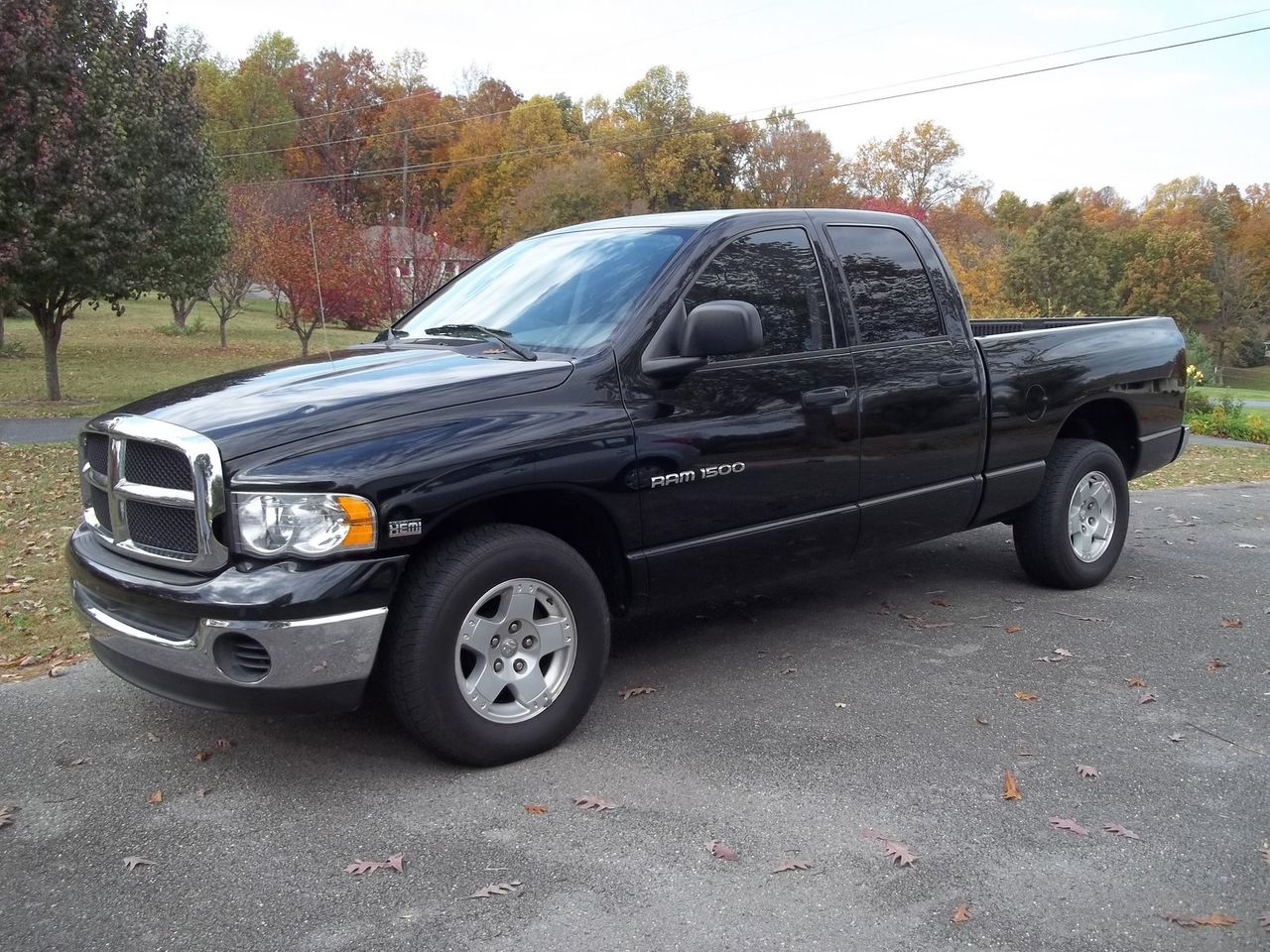 2005 Dodge Ram Pickup 1500 | Sioux Falls, SD, Black Clearcoat (Black)