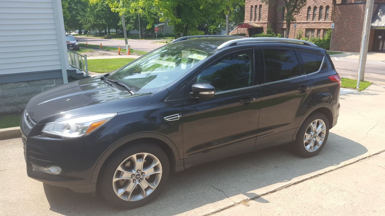 2014 Ford Escape Titanium | Canton, SD, Tuxedo Black Metallic (Black), All Wheel