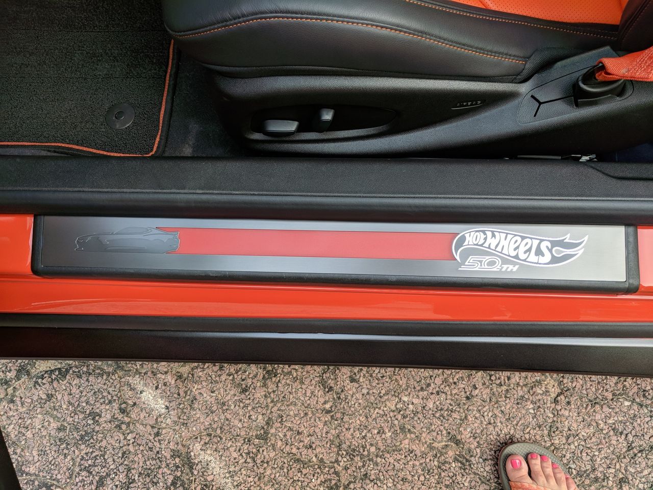 2018 Chevrolet Camaro SS | Harrisburg, SD, Crush (Red & Orange), Rear Wheel