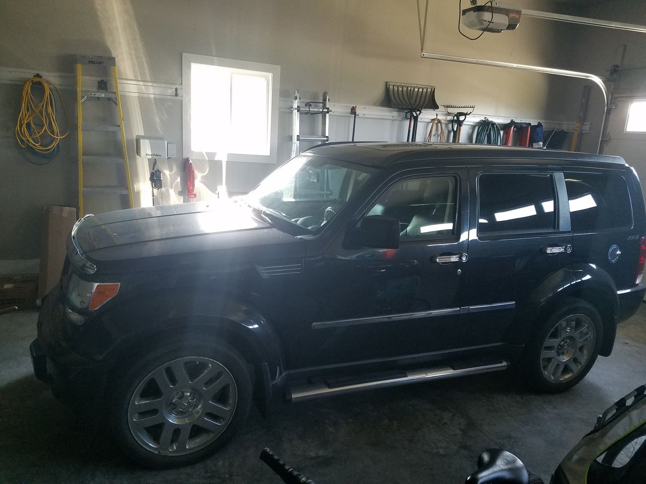 2010 Dodge Nitro | Sioux Falls, SD, Brilliant Black Crystal Pearl Coat (Black)