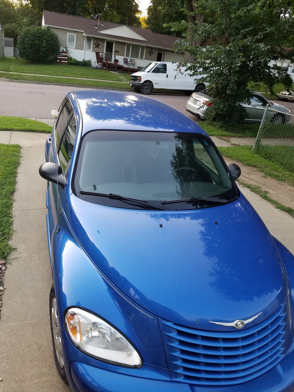 2005 Chrysler PT Cruiser Touring | Sioux Falls, SD, Electric Blue Pearlcoat (Blue), Front Wheel