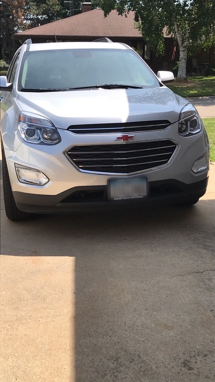 2017 Chevrolet Equinox | Reinbeck, IA, Silver Ice Metallic (Silver), All Wheel