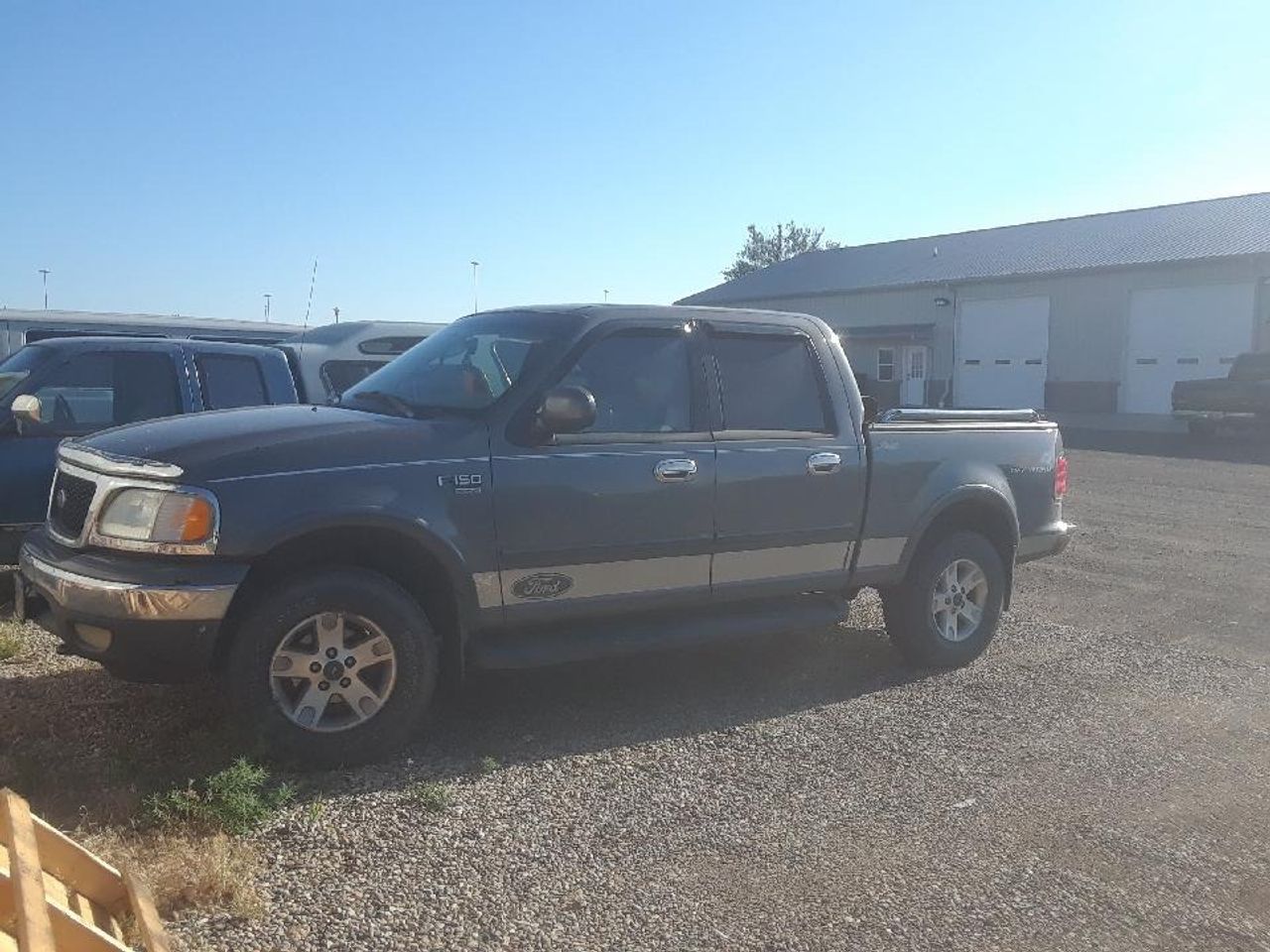 2002 Ford F-150 | Fort Pierre, SD, Dark Shadow Grey/Silver Metallic (Gray), 4 Wheel