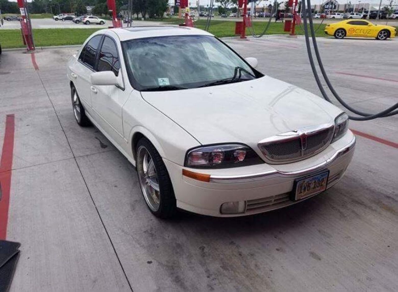 2002 Lincoln LS Base | Sioux Falls, SD, Ivory Parchment Clearcoat Metallic (White), Rear Wheel