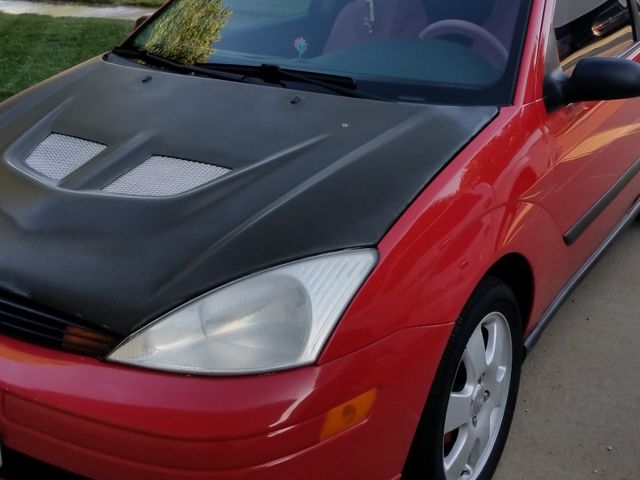 2001 Ford Focus, Infra-Red Clearcoat (Red & Orange), Front Wheel