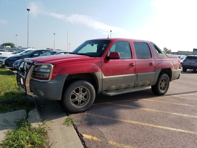 2002 Chevrolet Avalanche 1500, Victory Red (Red & Orange), 4 Wheel