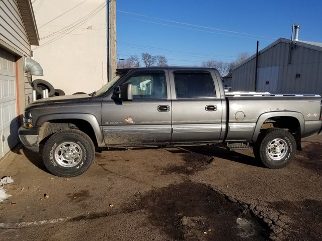 2001 Chevrolet Silverado 1500HD Classic Ls, Gray