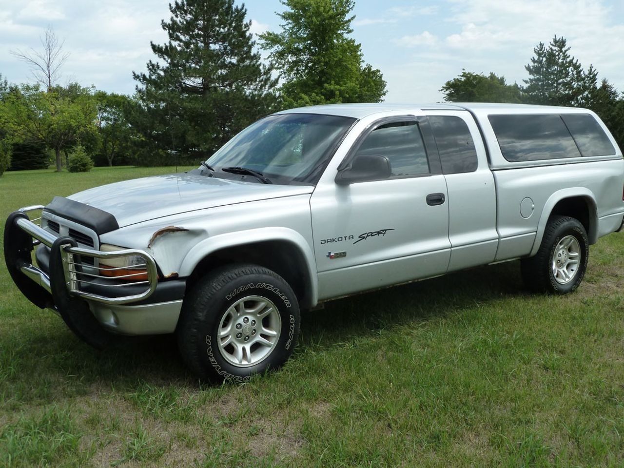 2001 Dodge Dakota Sport | Tea, SD, Bright Silver Metallic Clearcoat (Silver), 4 Wheel