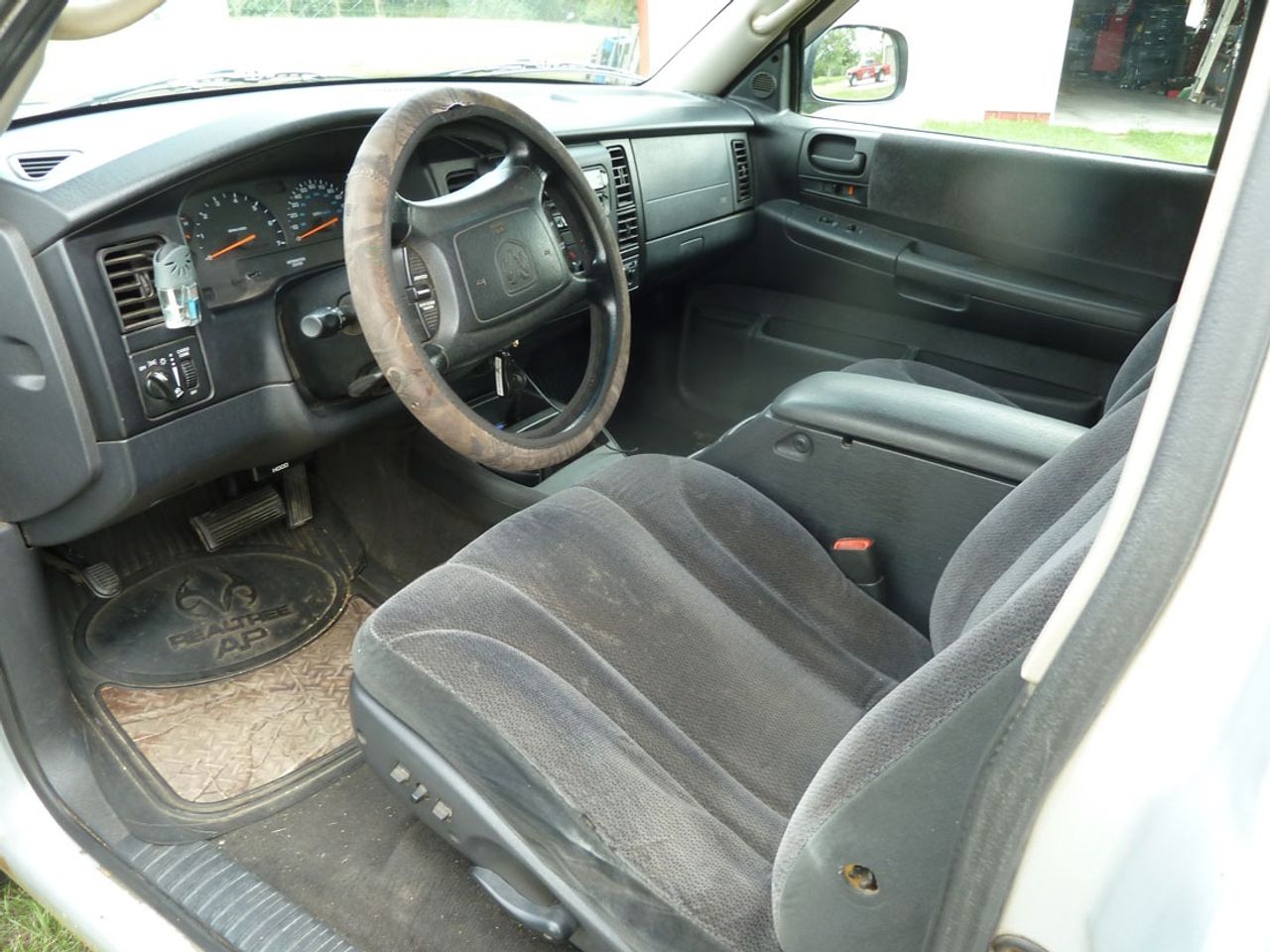 2001 Dodge Dakota Sport | Tea, SD, Bright Silver Metallic Clearcoat (Silver), 4 Wheel