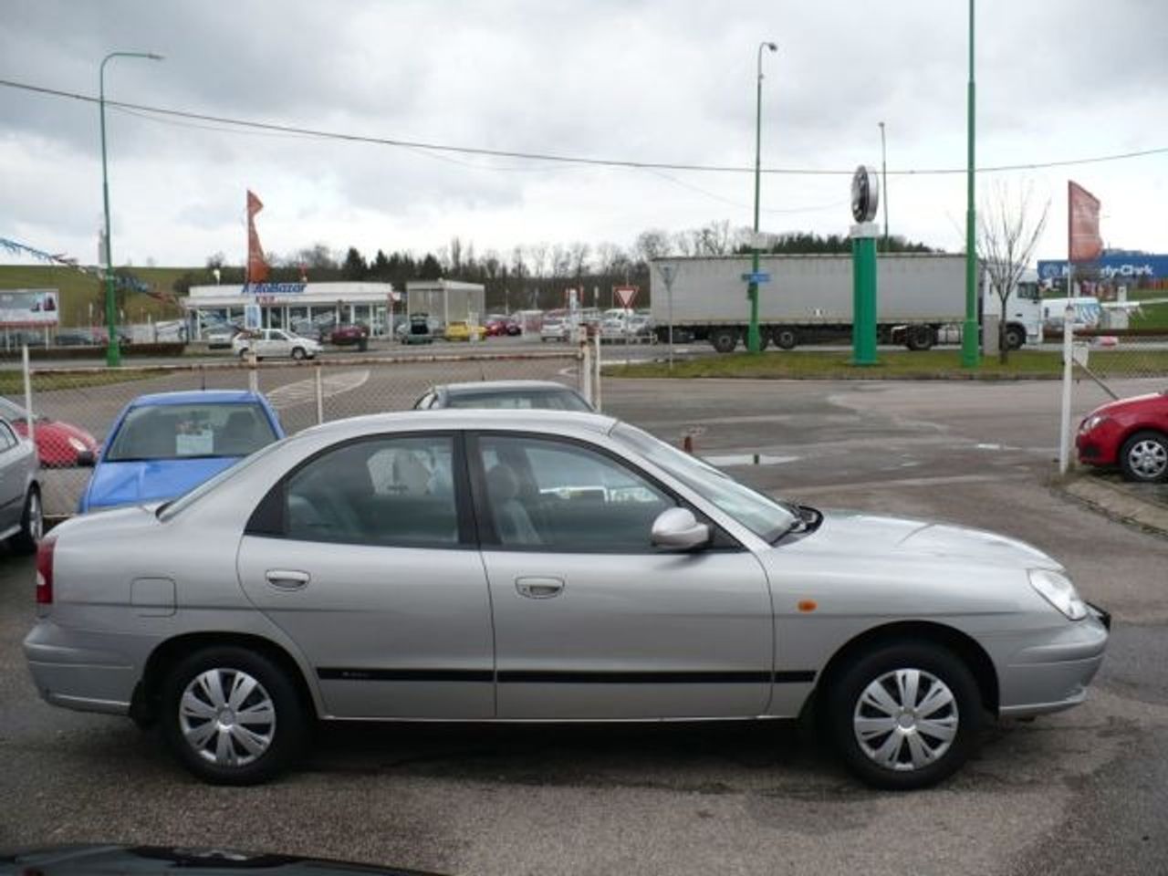 2004 Daewoo Lanos | Asheville, NC, Brown