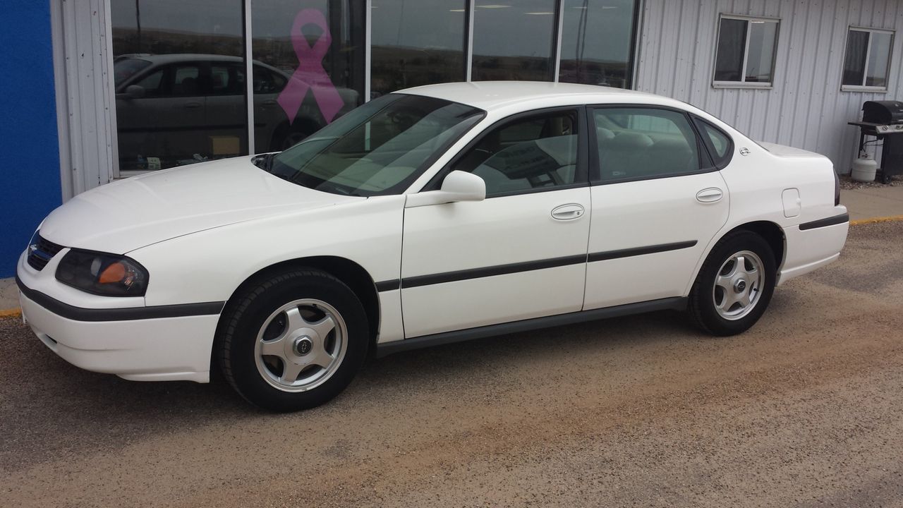 2005 Chevrolet Impala Base | Sioux Falls, SD, White (White), Front Wheel