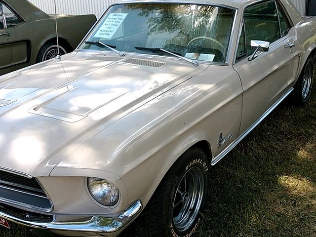 1968 Ford Mustang, Off White, Rear Wheel