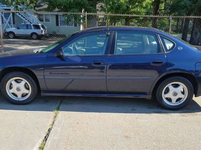 2002 Chevrolet Impala, Navy Blue Metallic (Blue), Front Wheel