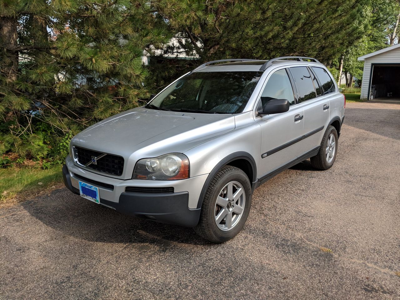 2006 Volvo XC90 2.5T | Sioux Falls, SD, Silver Metallic (Silver), All Wheel