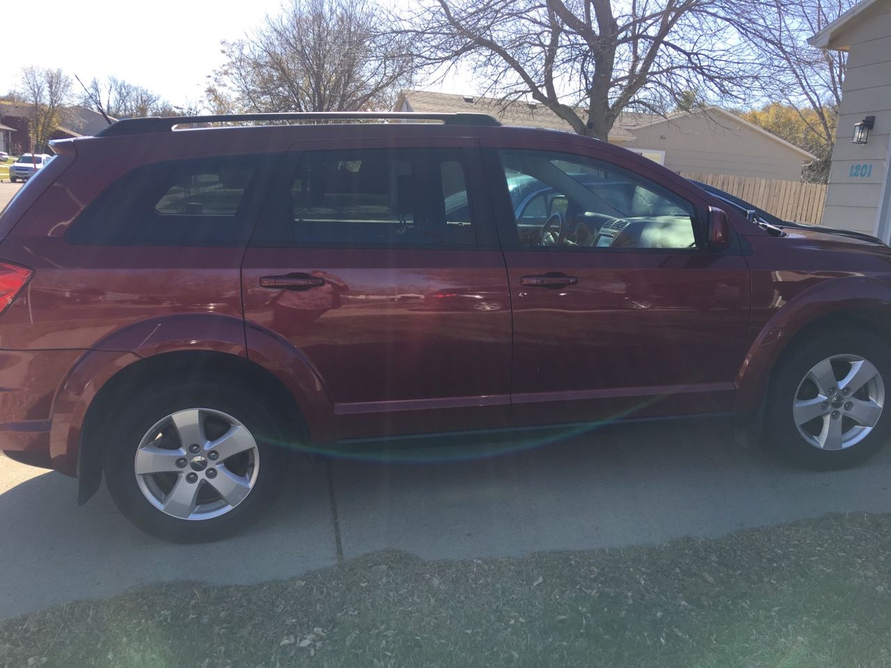 2011 Dodge Journey | Sioux Falls, SD, Deep Cherry Red Crystal Pearl Coat (Red & Orange)