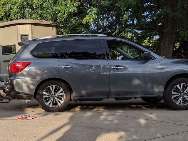 2019 Nissan Pathfinder SV, Gun Metallic (Gray), 4X4