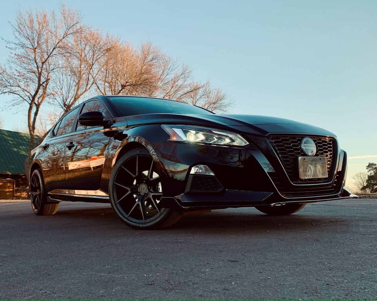 2019 Nissan Altima 2.5 SR | Sioux Falls, SD, Super Black (Black), All Wheel