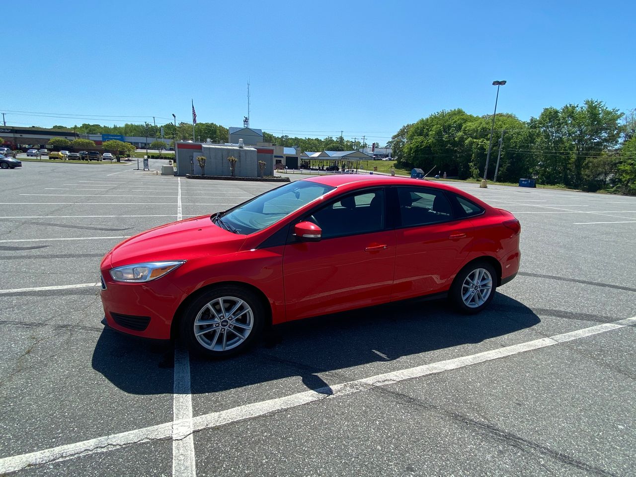 2015 Ford Focus SE | Concord, NC, Race Red (Red & Orange), Front Wheel