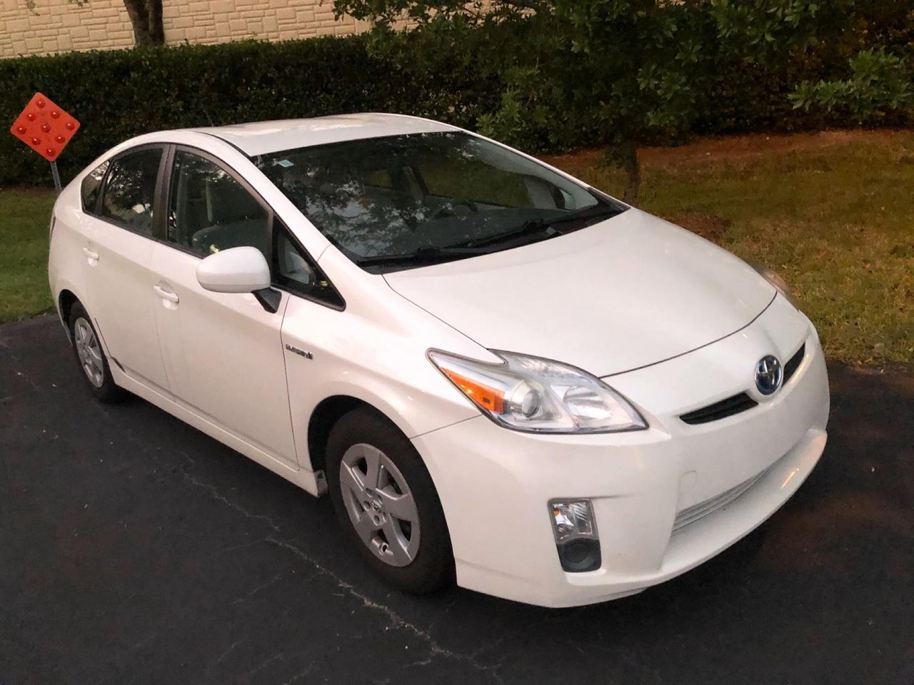 2011 Toyota Prius Two | Fort Myers, FL, Blizzard Pearl (White), Front Wheel