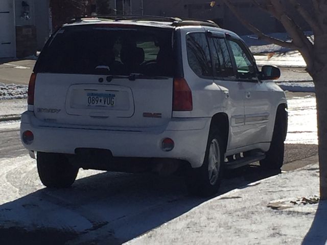 2005 GMC Envoy Denali, Summit White (White)