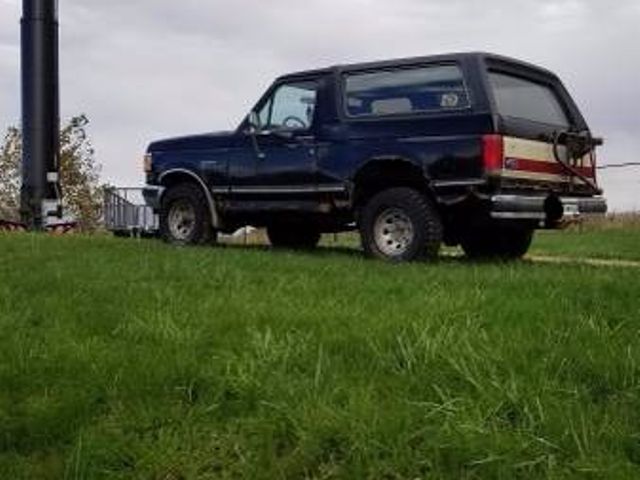 1990 Ford Bronco, Black, 4 Wheel