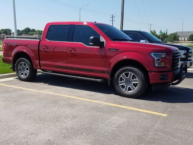 2017 Ford F-150 XLT, Ruby Red Metallic Tinted Clearcoat (Red & Orange), 4x4