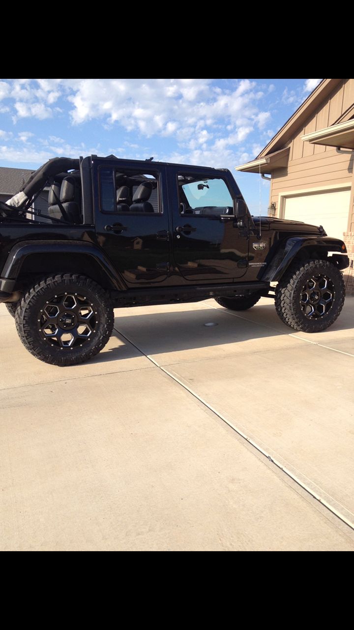2012 Jeep Wrangler Unlimited Rubicon | Sioux Falls, SD, Black Clear Coat (Black), 4x4